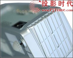 奧圖碼(OPTOMA)HD72投影機外觀和配件