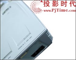 奧圖碼(OPTOMA)HD72投影機外觀和配件