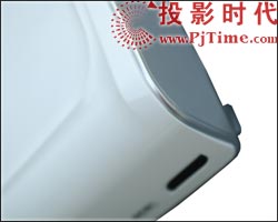 奧圖碼(OPTOMA)HD72投影機外觀和配件
