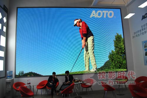 出擊InfoComm 2011 奧拓電子LED顯示系統亮相