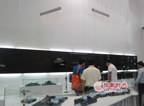 MIPROWҫ PALM EXPO 2011 {aƷϵ @I