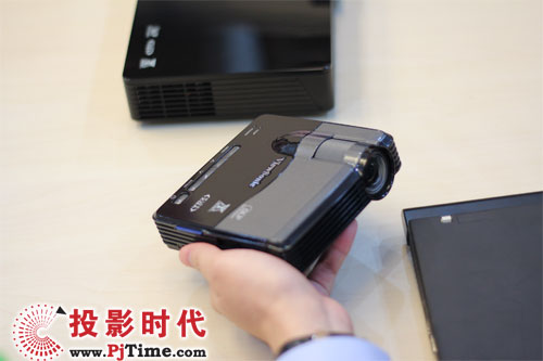  PLED-W200Сp