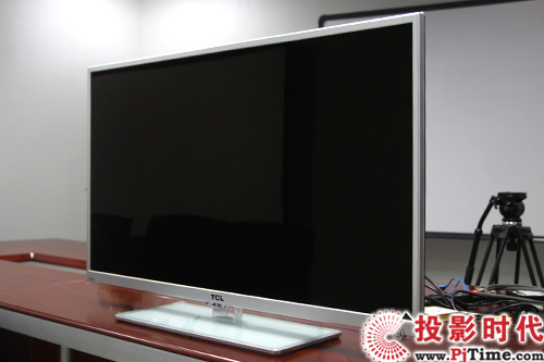 TCLL46V7300A-3D ҕ@