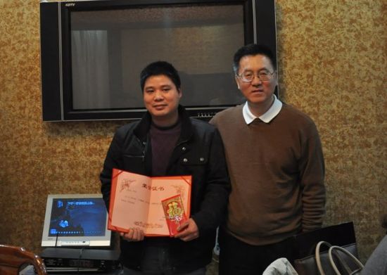 qĩ顢VδI㹫˾2015ӭAMe