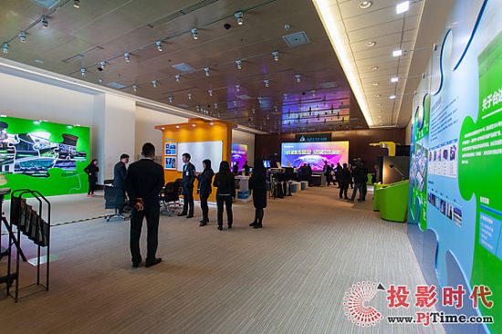 D2-__ҕӍInfoComm-China-2016ȫչʾ-DLPLCDСg-LED̘I(y)ͶӰD@ʾơܱO(jin)cҕI(lng)ȫI(lng)ȵĮa(chn)ƷcQ