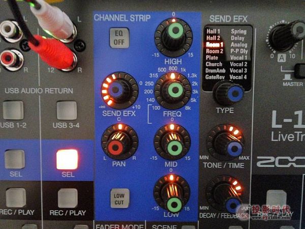 12ͨ ZOOM LiveTrak L-12{_