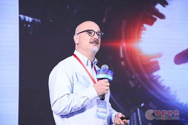 FreeBSD (hu)ϯ George V. Neville-Neil