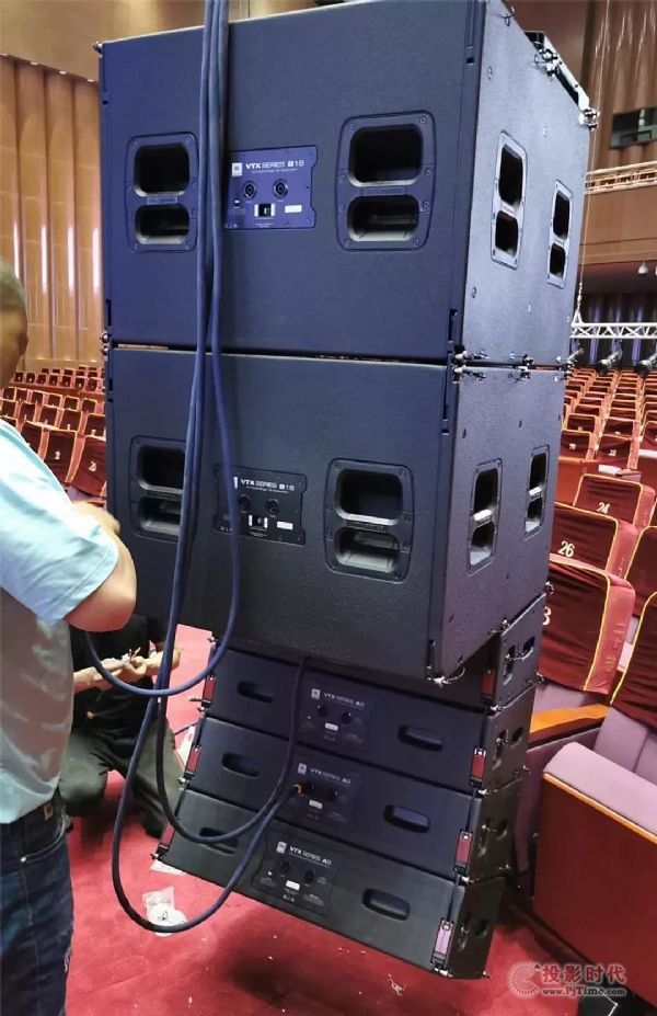 JBL VTX A8@Gf(wn)ˇݳ