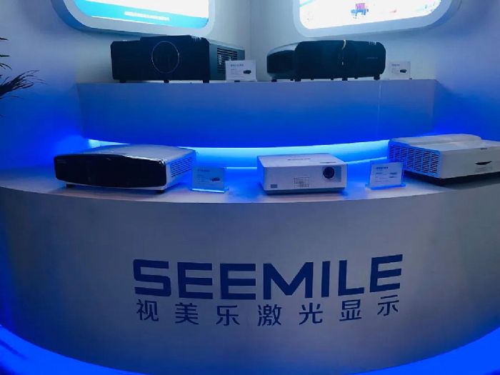 SEEMILEҕ | 57ЇߵȽ[F(xin)ֱ