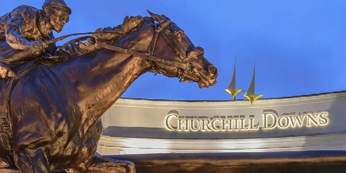 Q-SYSحChurchill DownsِR