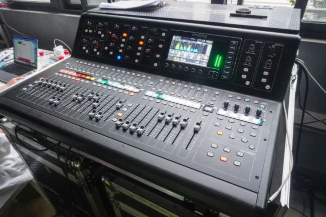 JBL SRX900VgWԺIδ