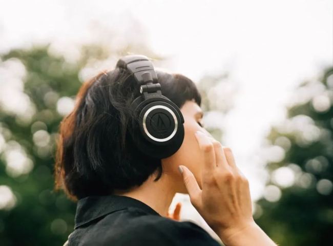 Audio-TechnicayְOakley Bunker\ӕеlʢ