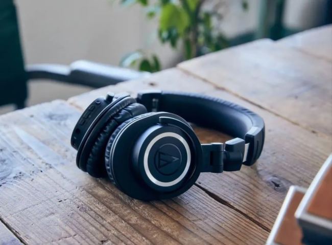 Audio-TechnicayְOakley Bunker\ӕеlʢ