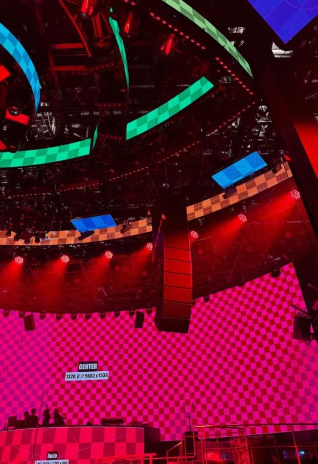 TWAUDiOc(din)ȼŊʘµؘ(bio)BOSS Nightclub