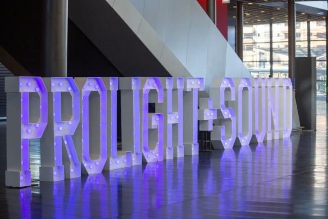 ƂWҫ2025Prolight+SoundչIƄ@ʾڅ