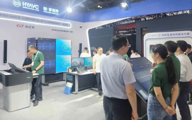 FɽInfoComm ChinaչգpƷWҫǿδ𺳽Ļ
